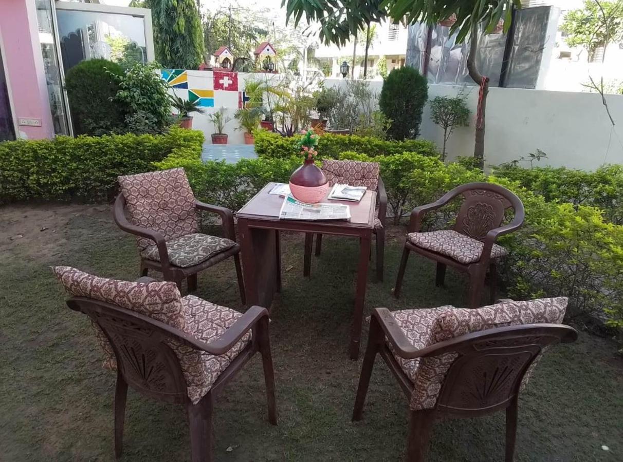 Hotel Singhasan House Jaipur Ngoại thất bức ảnh