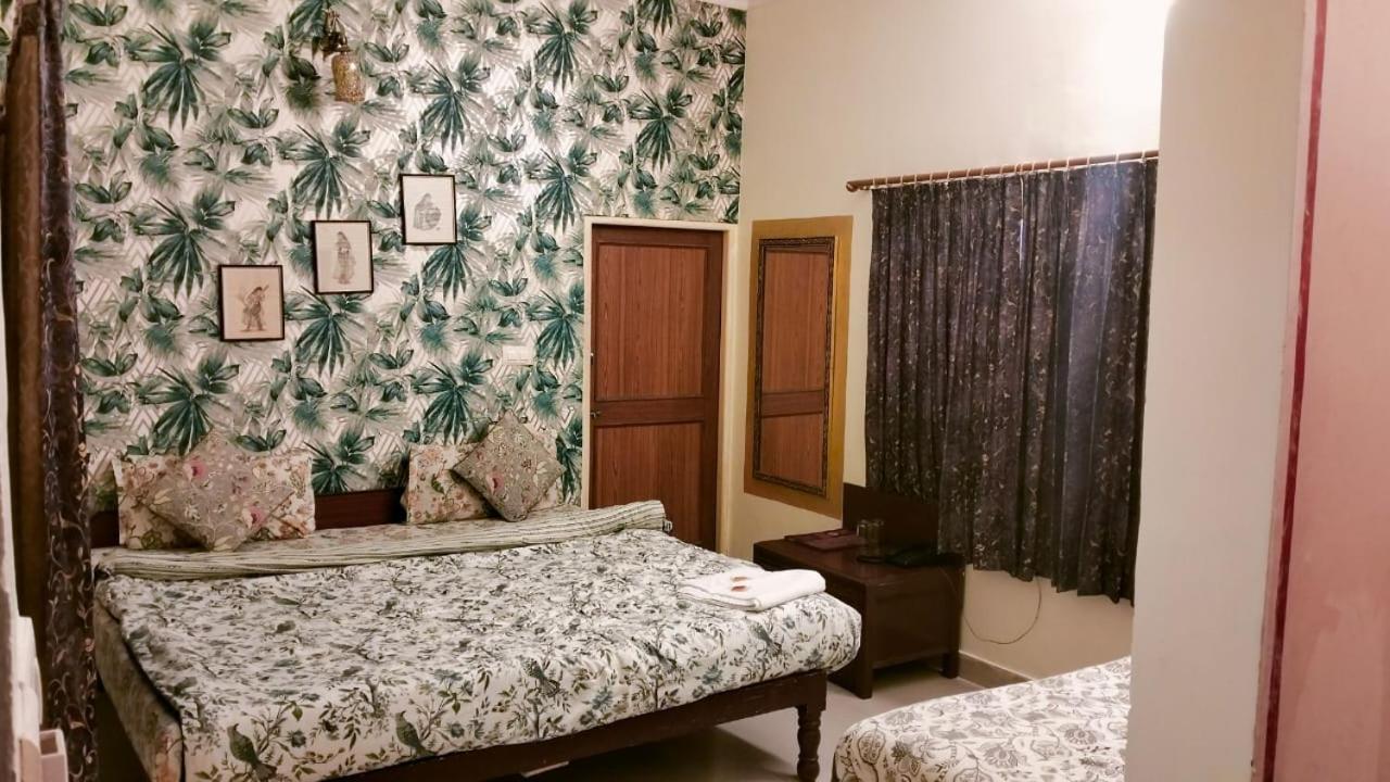 Hotel Singhasan House Jaipur Ngoại thất bức ảnh