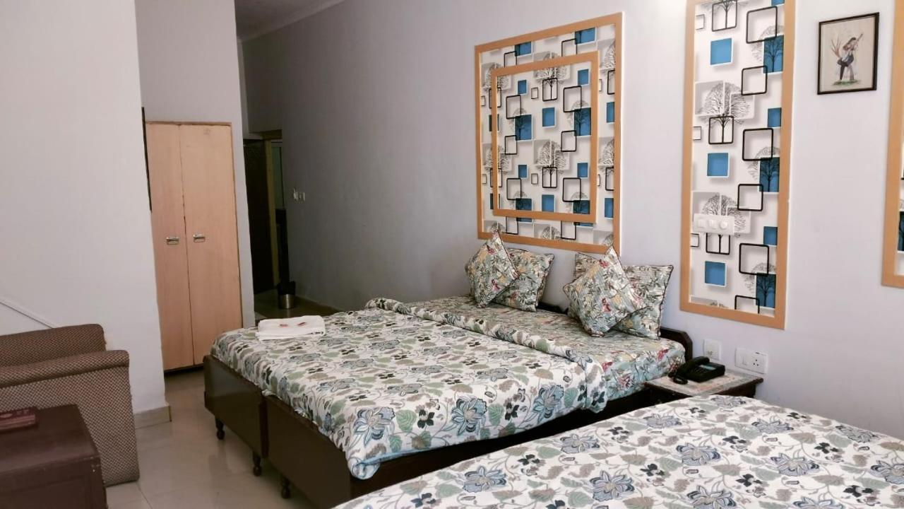 Hotel Singhasan House Jaipur Ngoại thất bức ảnh